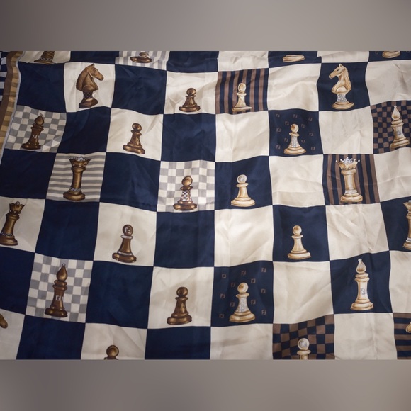 Fendi chessboard pattern silk scarf - Picture 6 of 7